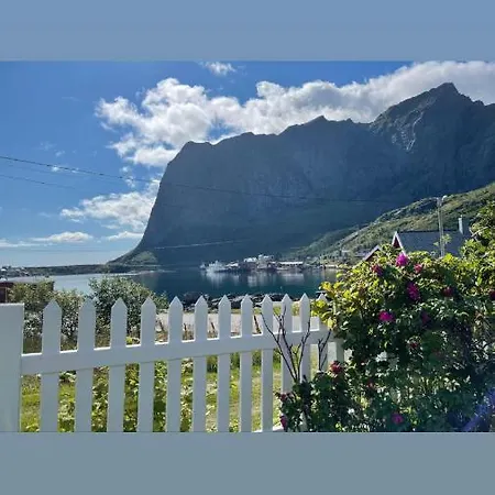Reinehuset-amazing Place In Reine
